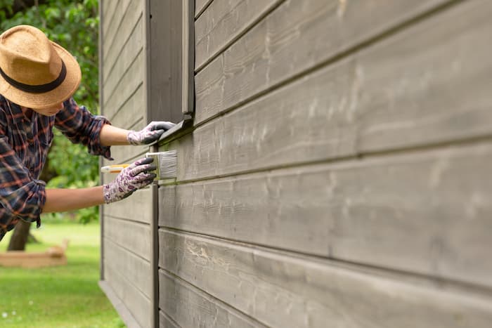 Choisir-la-meilleure-peinture-pour-bois-exterieur-ootravaux.