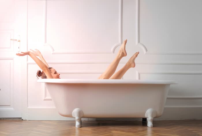 Quel-parquet-choisir-dans-une-salle-de-bain-ootravaux