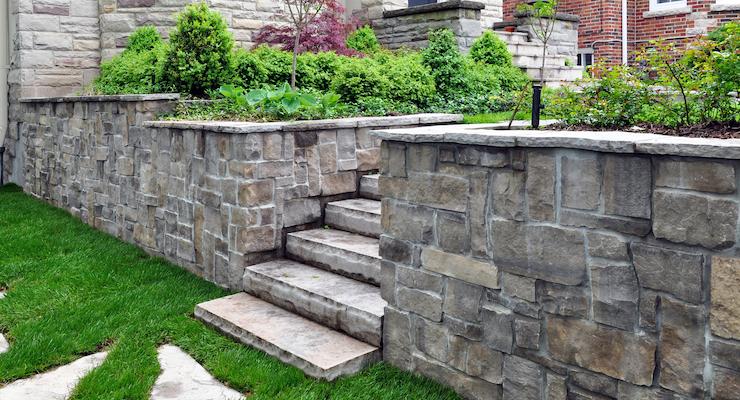 Mur de soutènement de jardin : ce qu'il faut savoir