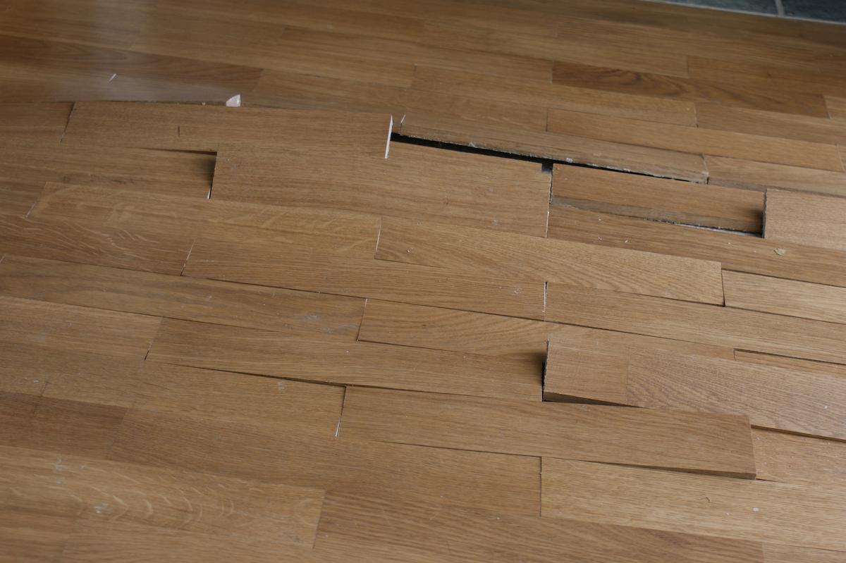 Parquet qui se décolle