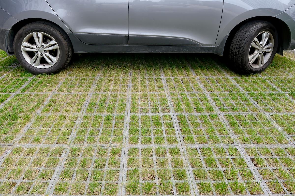 comment réaliser un parking végétalisé