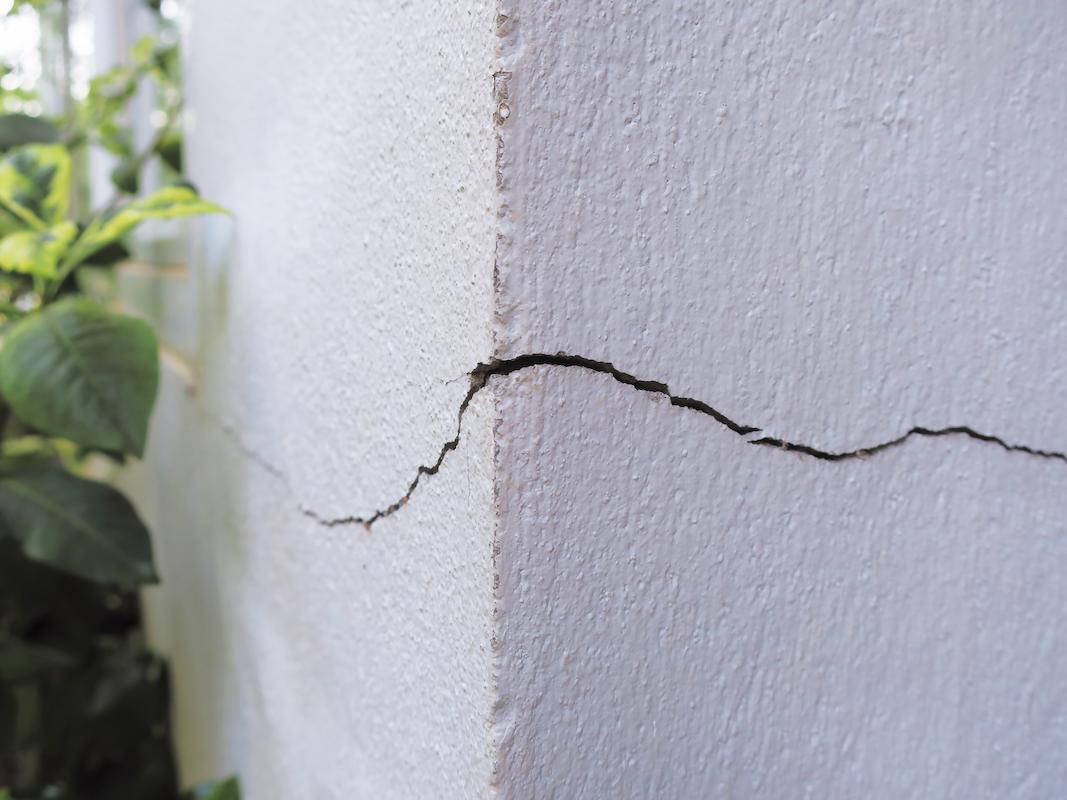 Fissure mur porteur