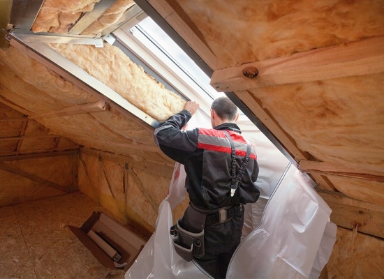 Bien isoler un velux (fenêtre de toit)