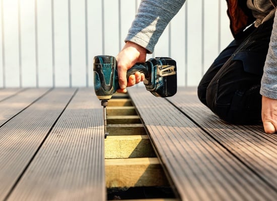 Prix pour une terrasse en bois composite