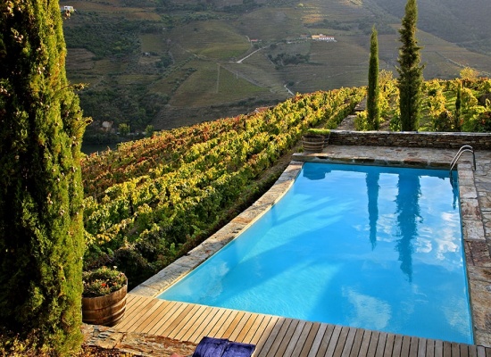 Devis pour un piscine semi-enterrée