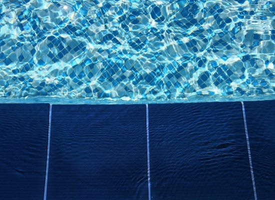 Revêtement pour piscine
