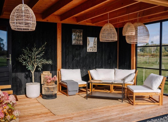 pergola avec sol en bois
