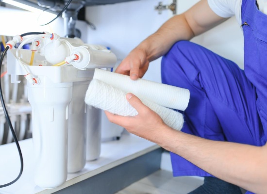 Installer osmoseur