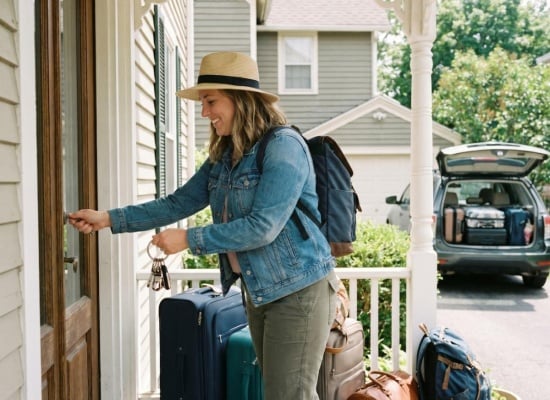 que faire pour vous protéger des squatteurs lorsque vous partez en vacances