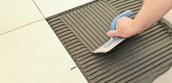 Professionnel du carrelage