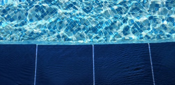 Revêtement pour piscine