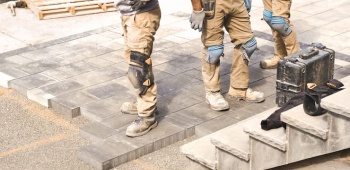 Comment trouver la bonne entreprise pour un dallage réussi ?