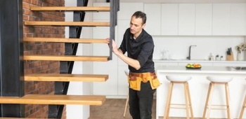Escalier sur mesure : à quel artisan faire appel ?