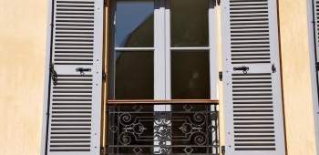 Quel budget pour la pose de volets persiennés ?