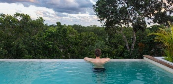 piscine a debordement