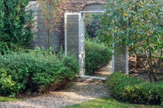 miroir-jardin-agrandir