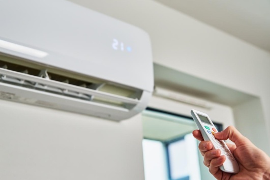 Réglage d'une climatisation avec une télécommande