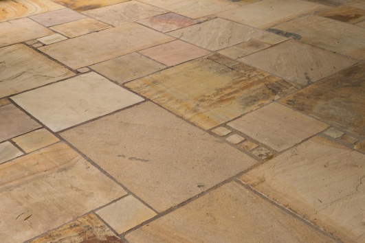 Gros plan sur des dalles de terrasse