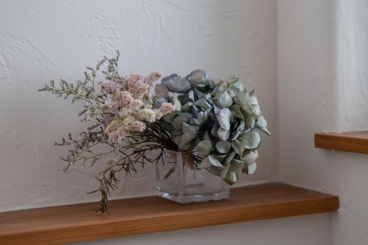 fleur sechees pour decorer toilettes