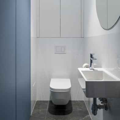 miroir et couleur claires pour wc 