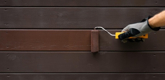 Peinture bois marron