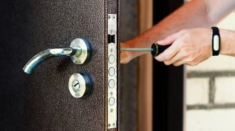 Prix pour le blindage d'une porte d'entrée