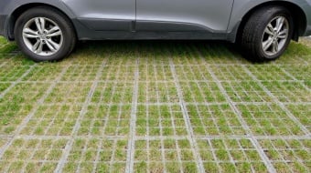 comment réaliser un parking végétalisé